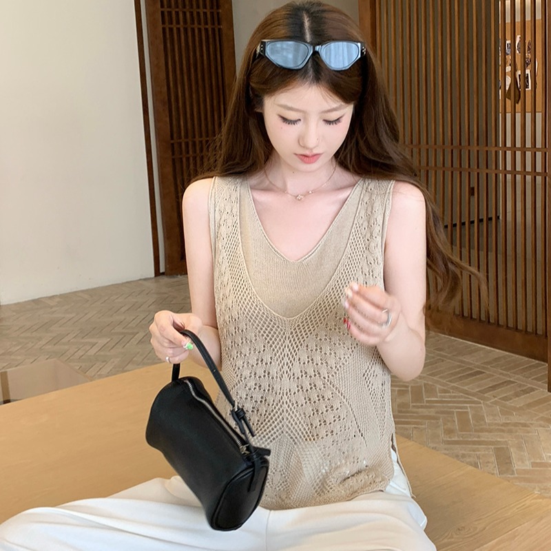 實拍~氣質老錢風鏤空鉤花V領假兩件無袖針織衫女2026夏日出游穿搭
