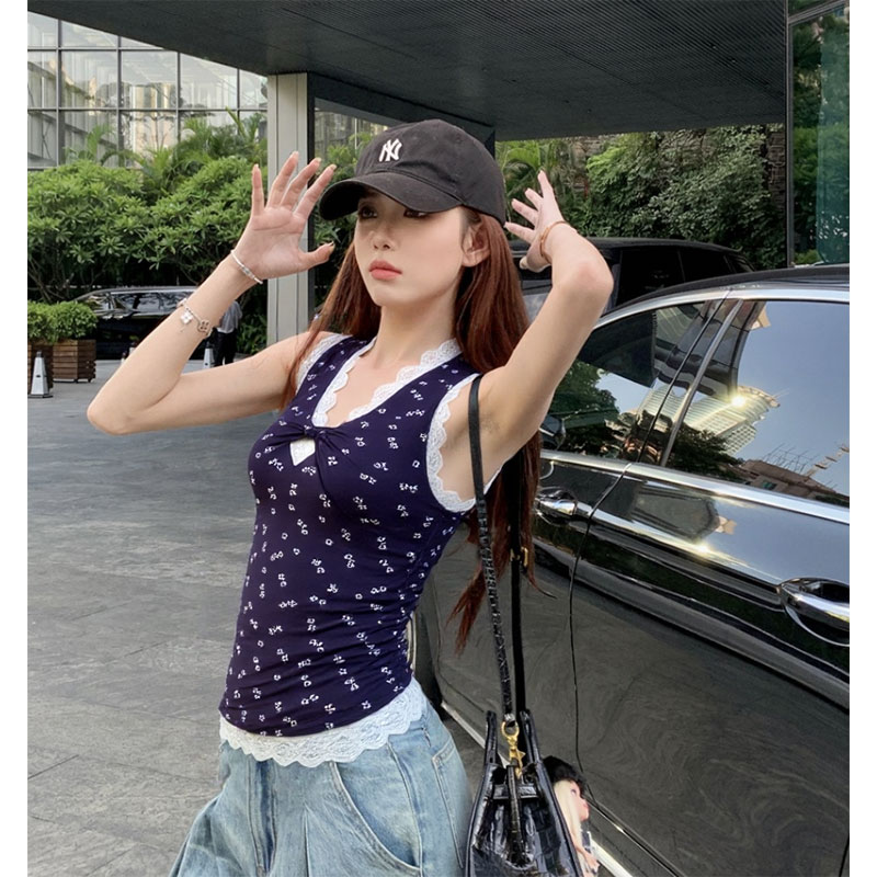 MY12949# 甜美碎花挂脖背心女装辣妹蕾丝藏蓝色吊带百搭上衣女裝貨源服...