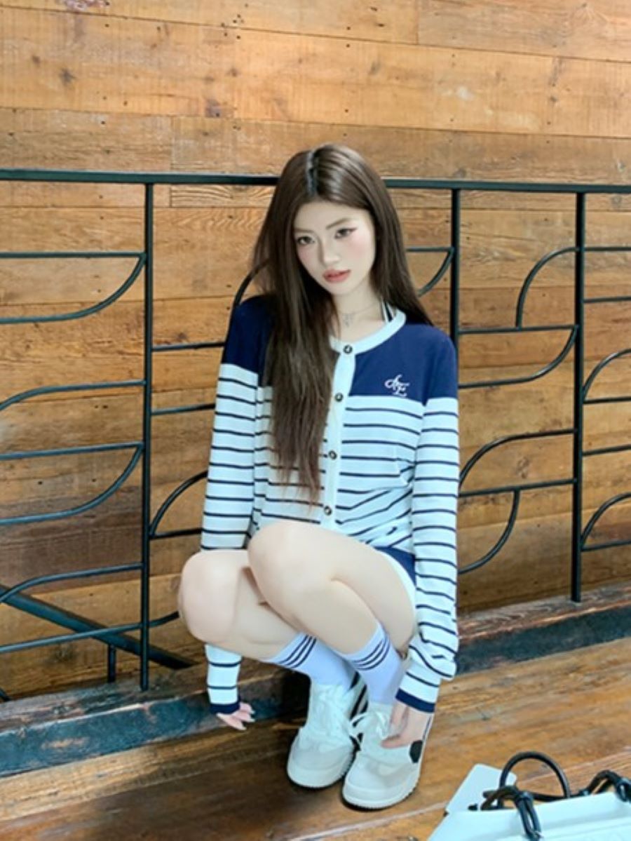 MY14002# 毛针织衫薄款女宽松绣花长袖上衣女裝貨源服裝批發
