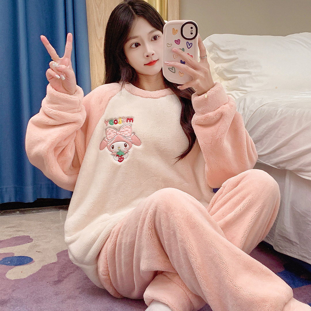 MY15409# 法兰绒休闲绒套装女士套头睡衣家居服卡通可爱珊瑚绒女裝貨源...