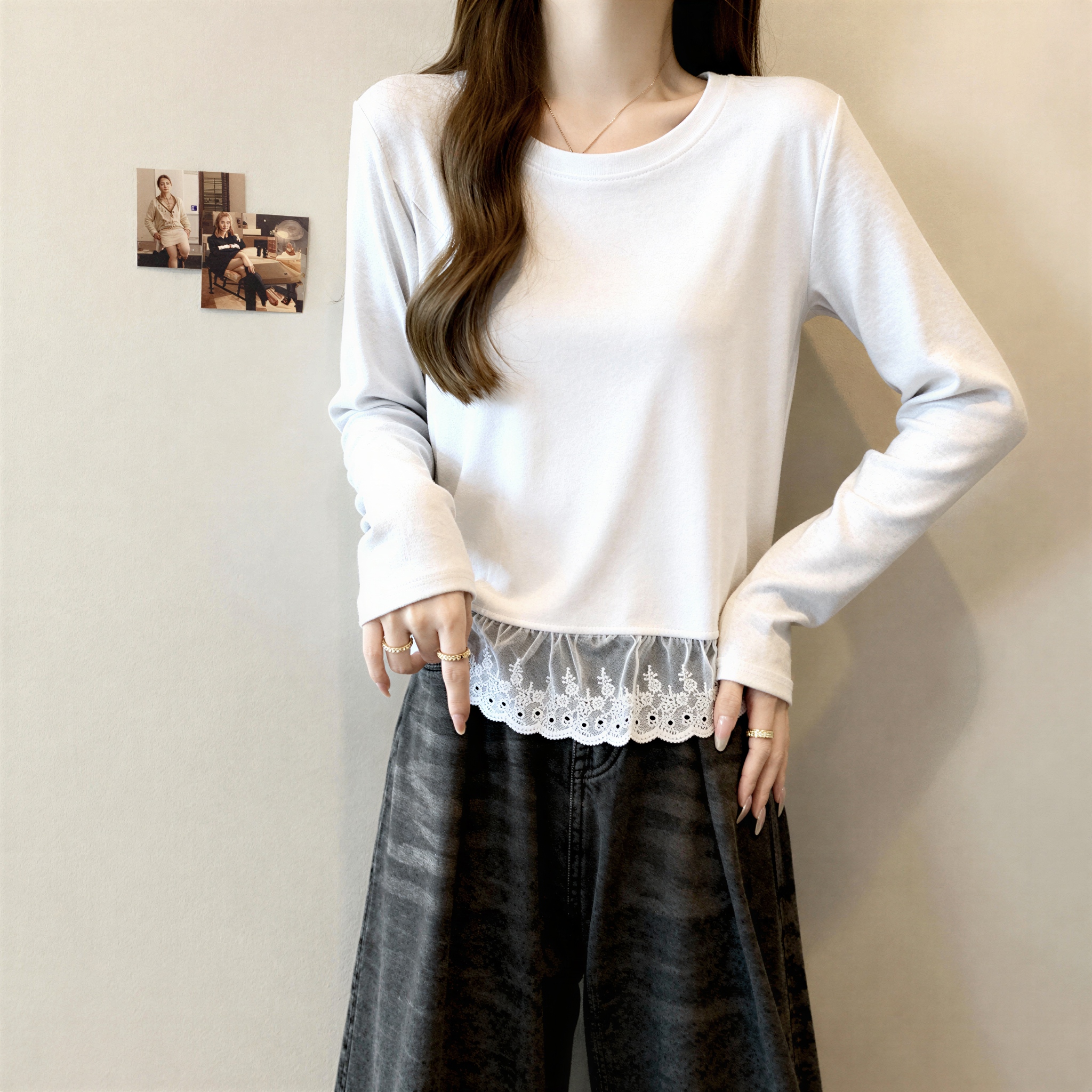 MY17452# 大码纯棉蕾丝拼接白色正肩长袖t恤胖MM显瘦设计感上衣女裝貨源服裝批發