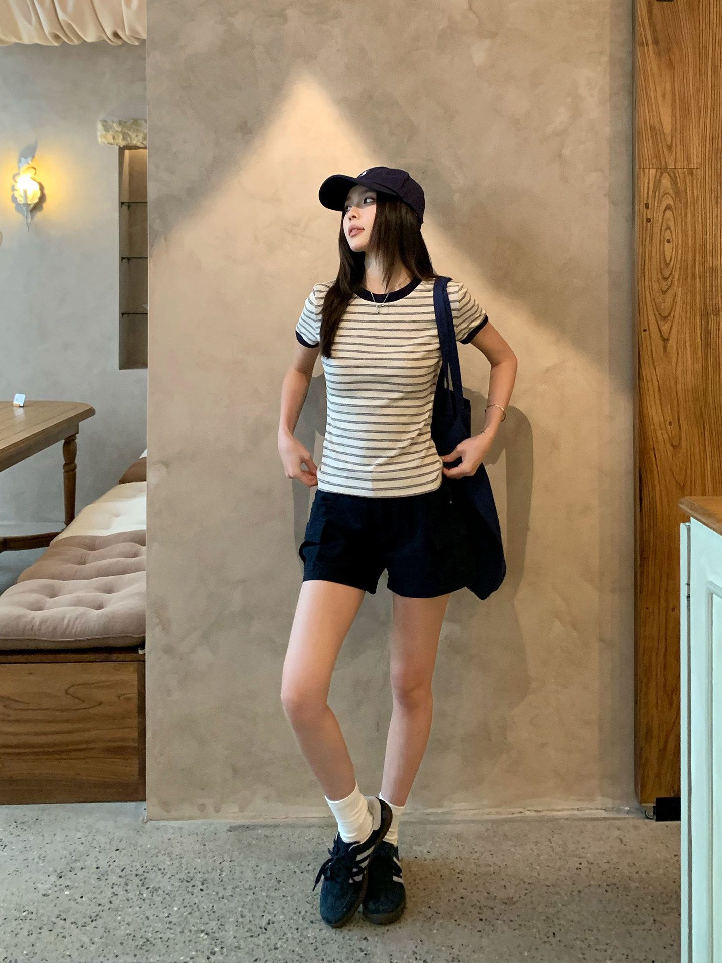 藏青撞色條紋短袖 T 恤女修身顯瘦韓系百搭圓領休閑上衣