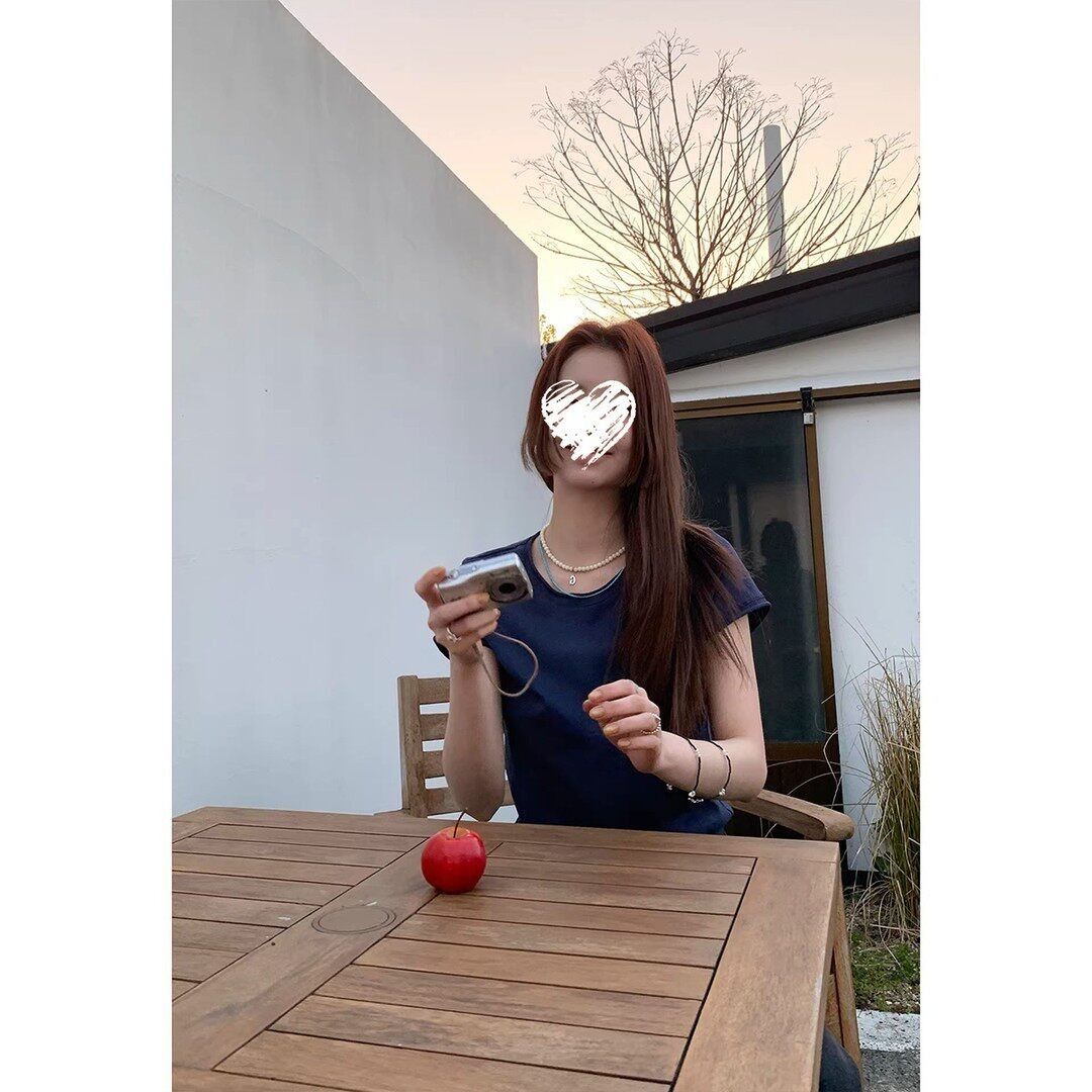墨綠色修身短袖 T 恤女夏韓系簡約百搭圓領顯瘦基礎款上衣