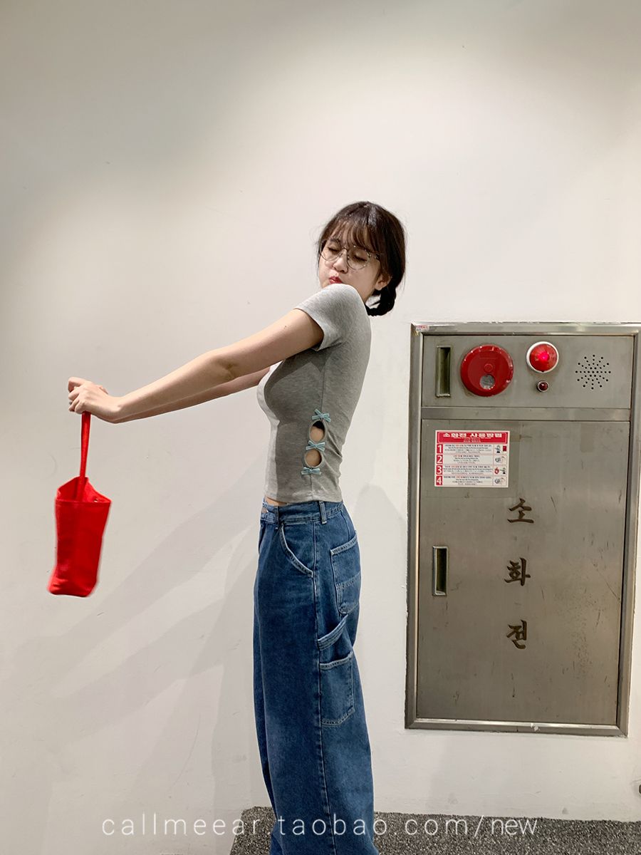 紅色簡約假兩件短袖T恤女蝴蝶結收腰顯瘦修身甜辣風格上衣