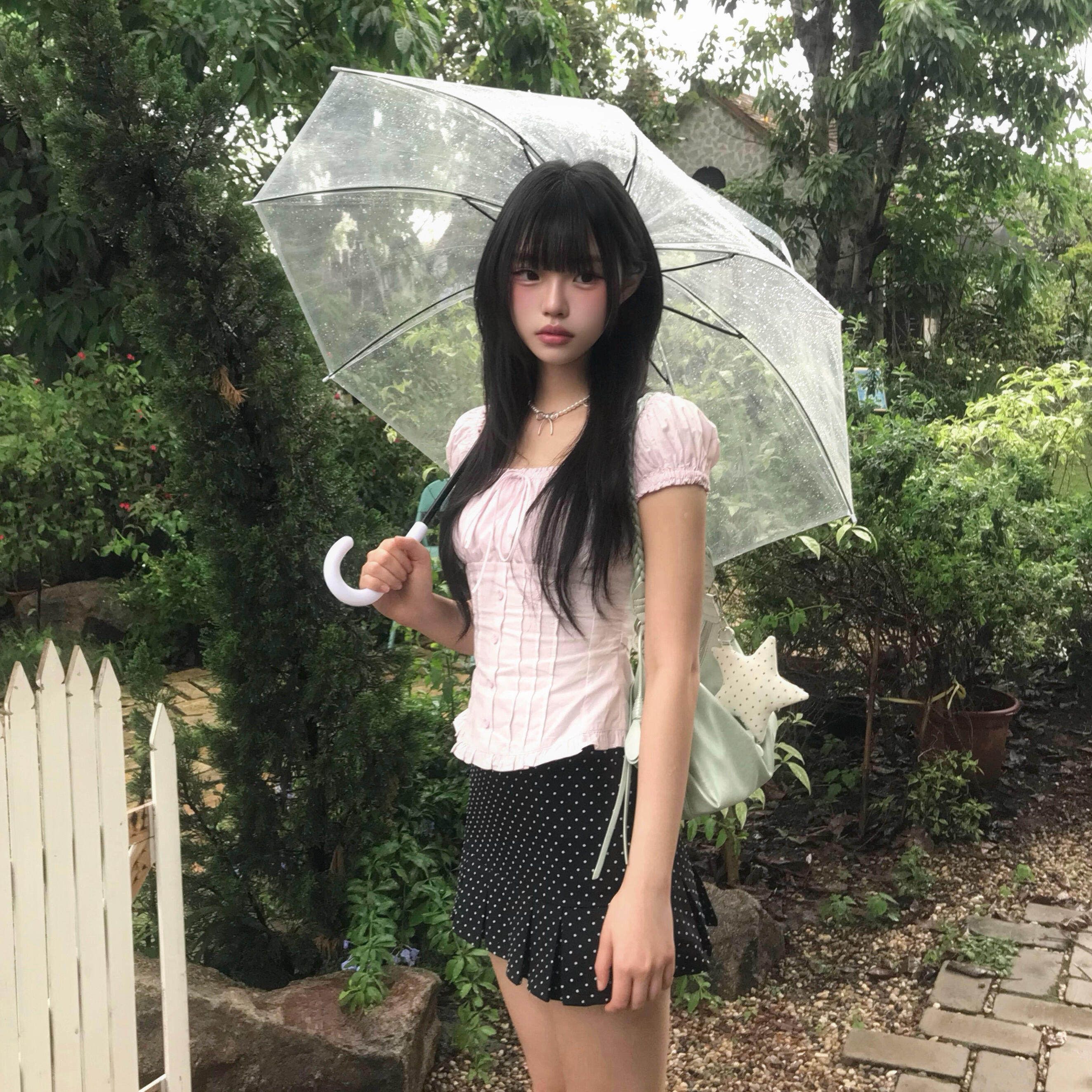 韓系粉色方領泡泡袖收腰短款上衣女純欲風夏季甜妹褶皺修身 T 恤