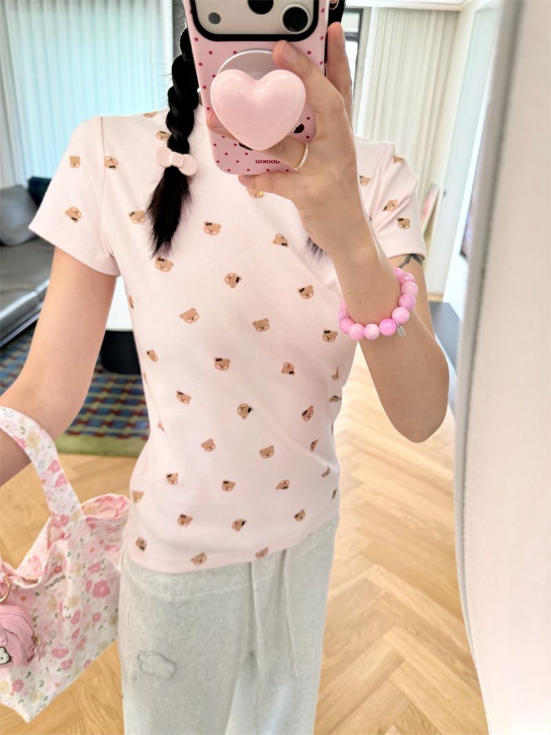 白色圓領卡通小熊印花修身短袖T恤女夏季可愛風顯瘦百搭短款上衣