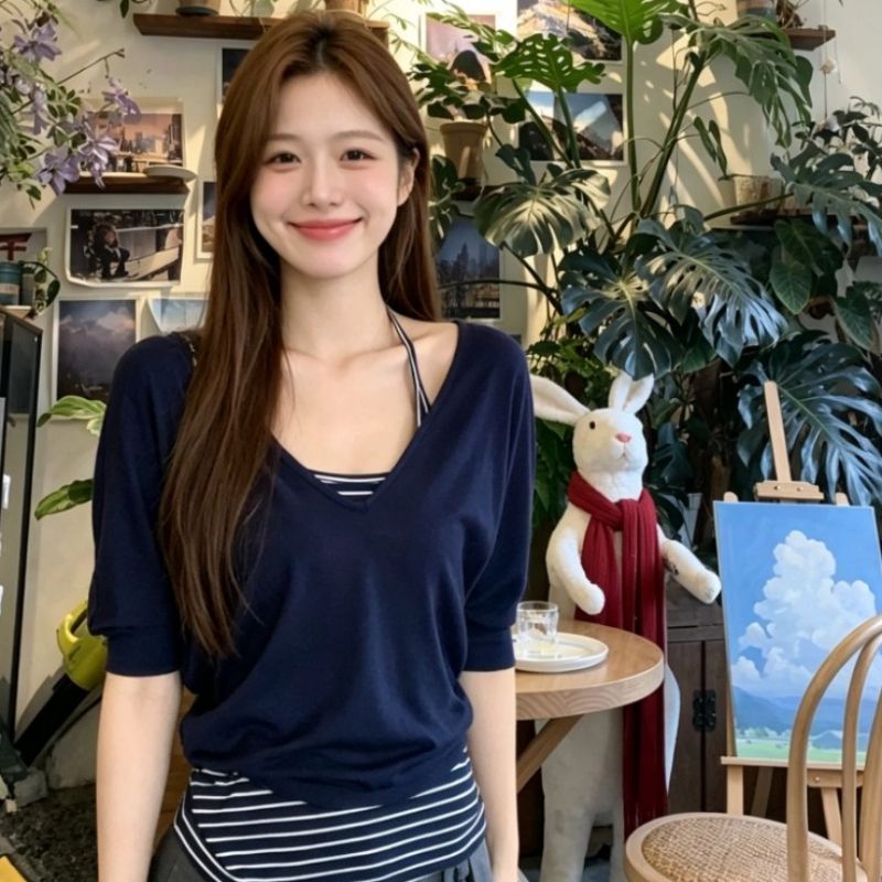 假兩件T恤搭配粉白條紋掛脖吊帶女夏季韓系休閑風百搭顯瘦上衣