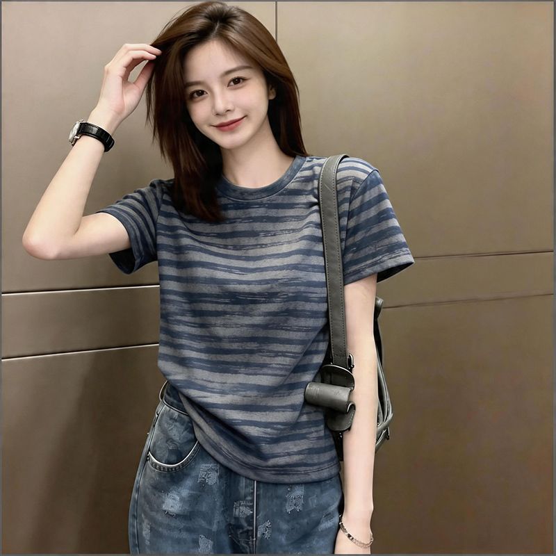 日常大碼女2026夏季新款條紋圓領短袖T恤顯瘦寬松上衣