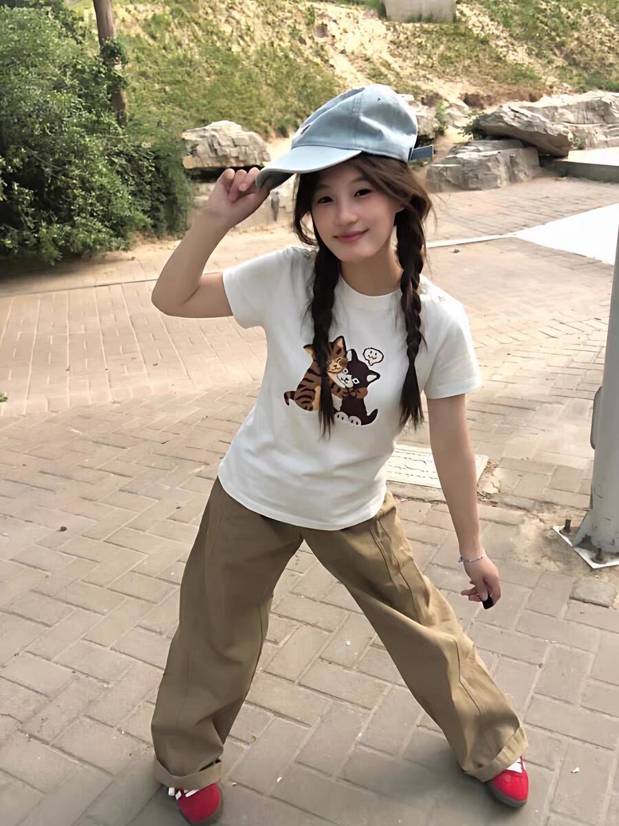 甜美可愛風貓咪印花修身短袖 T 恤女夏季韓系顯瘦百搭短款上衣