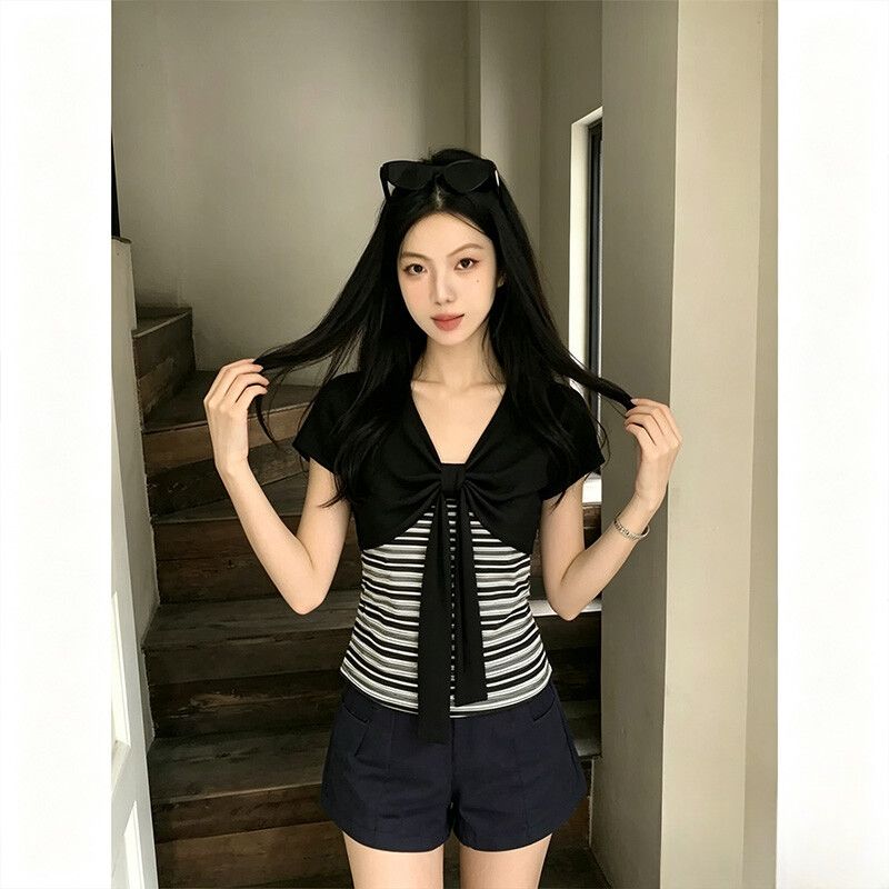 熟女風撞色條紋拼接假兩件扭結系帶短袖修身掐腰出片絕美T恤