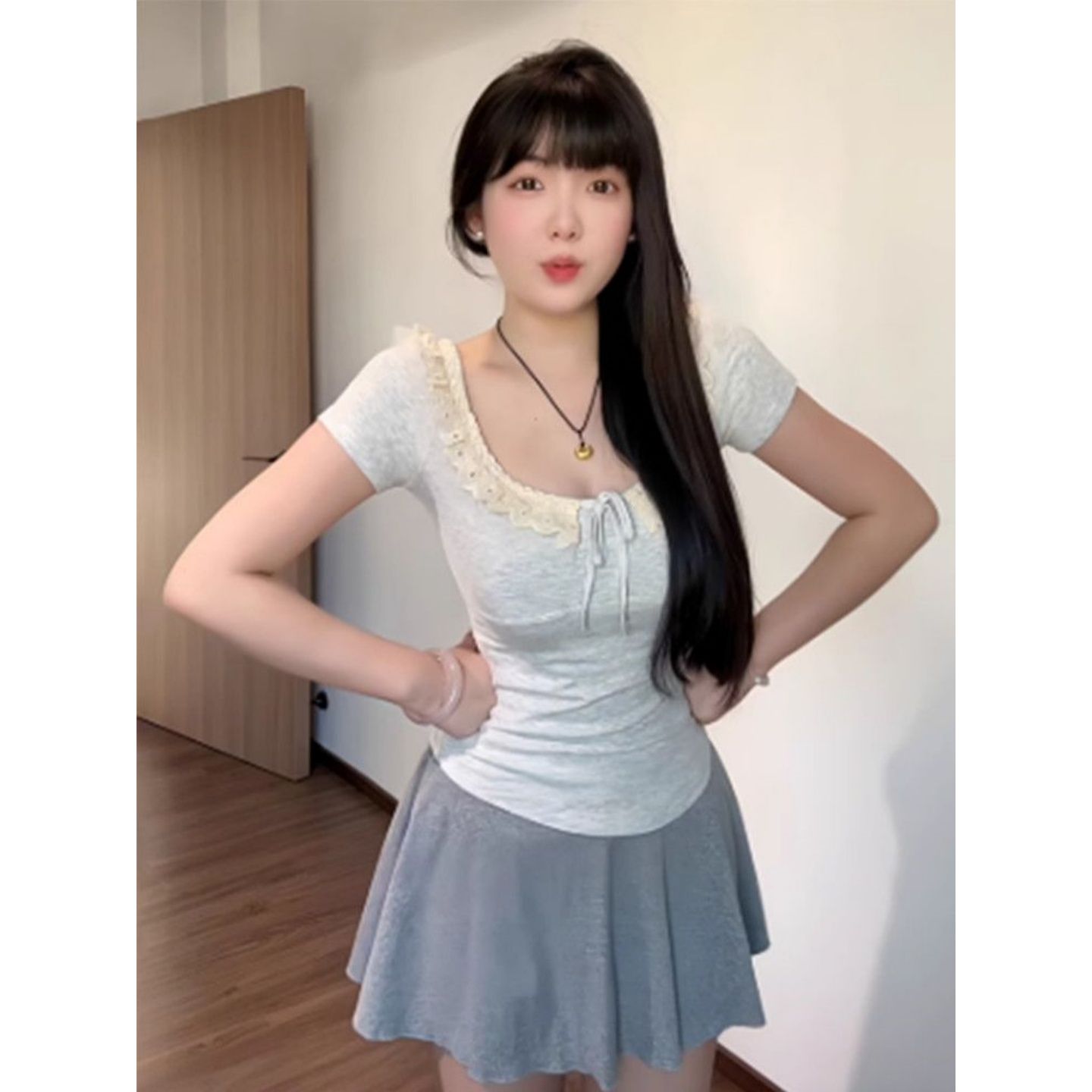 韓系蕾絲方領泡泡袖短袖上衣女夏季溫柔風收腰顯瘦百搭短款上衣