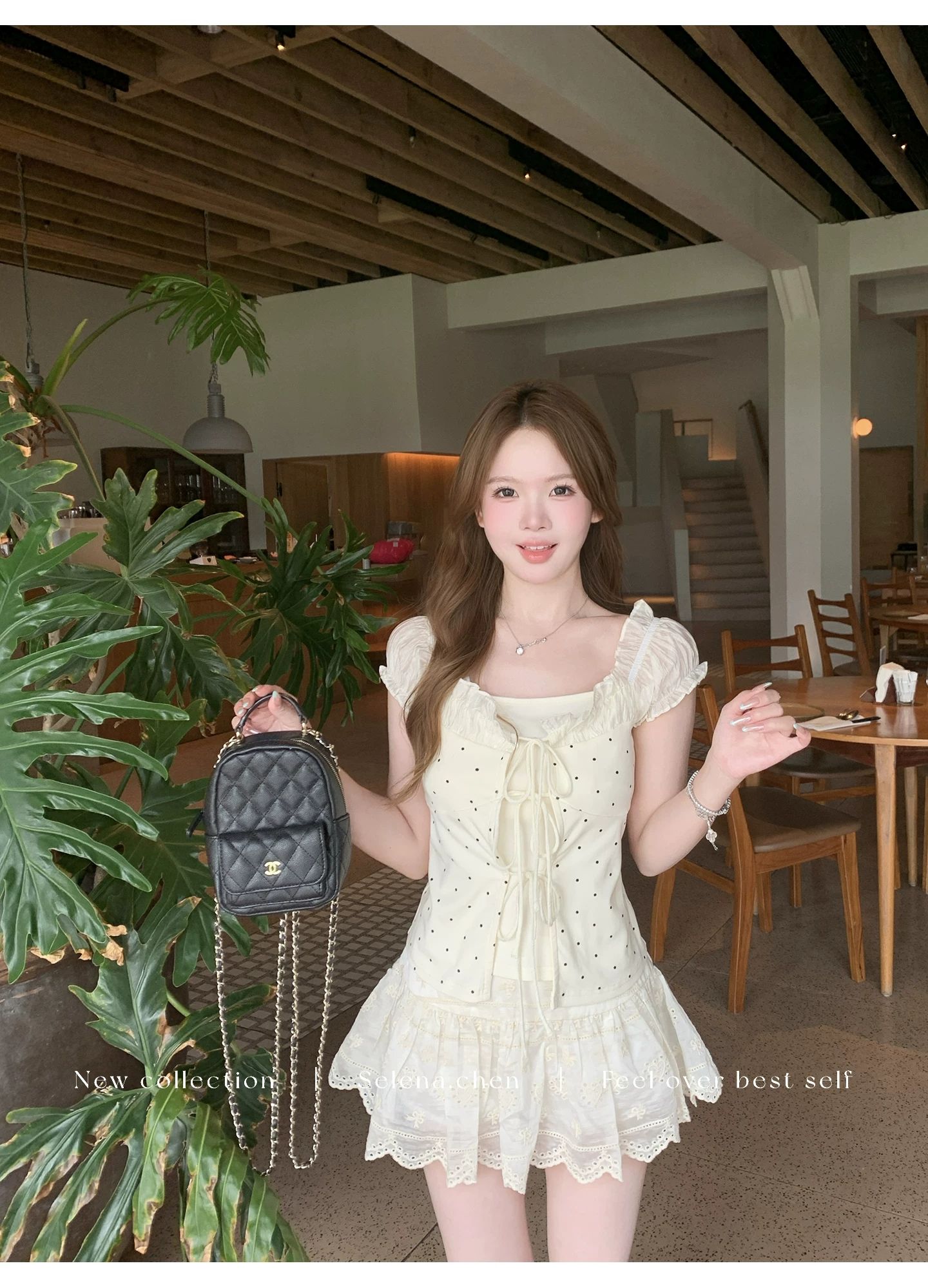 溫柔風波點蕾絲掛脖泡泡袖短款上衣女夏季修身顯瘦百搭小衫
