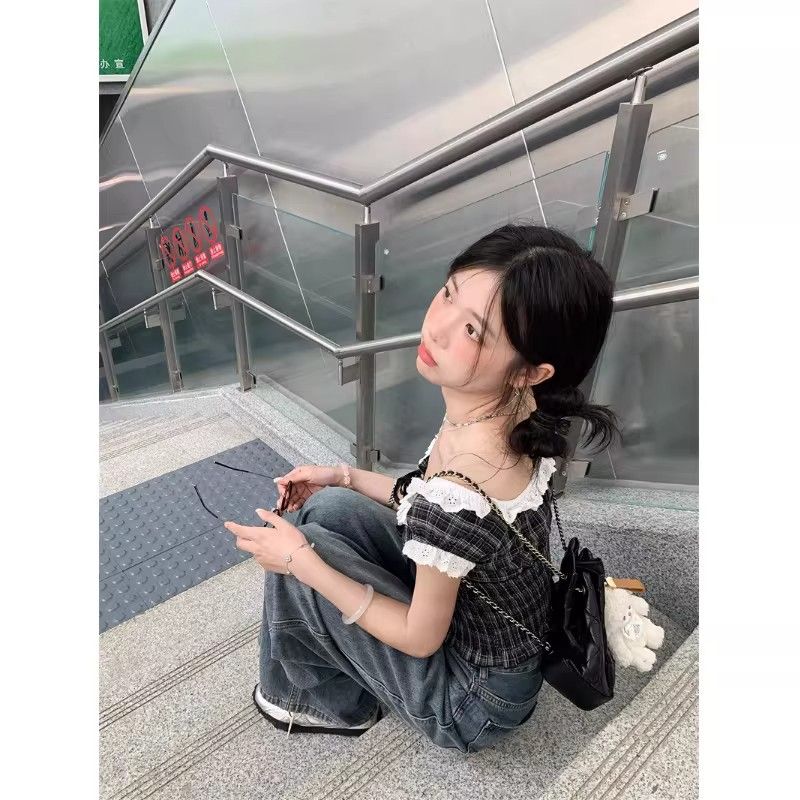 方領格紋花邊短袖女夏季2026新款收腰顯瘦設計感氣質辣妹上衣