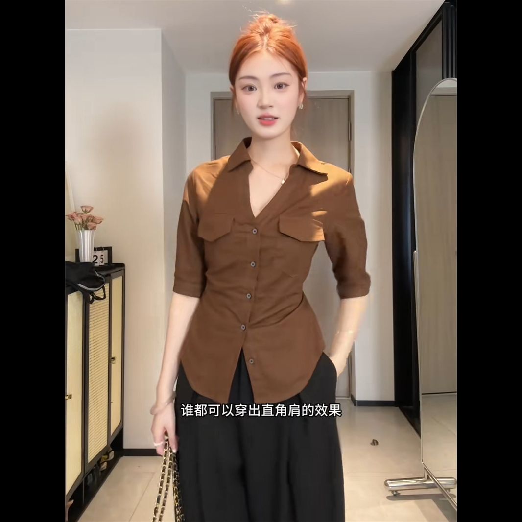 咖色收腰顯瘦 V 領襯衫女夏季通勤風抽繩設計感中袖百搭上衣