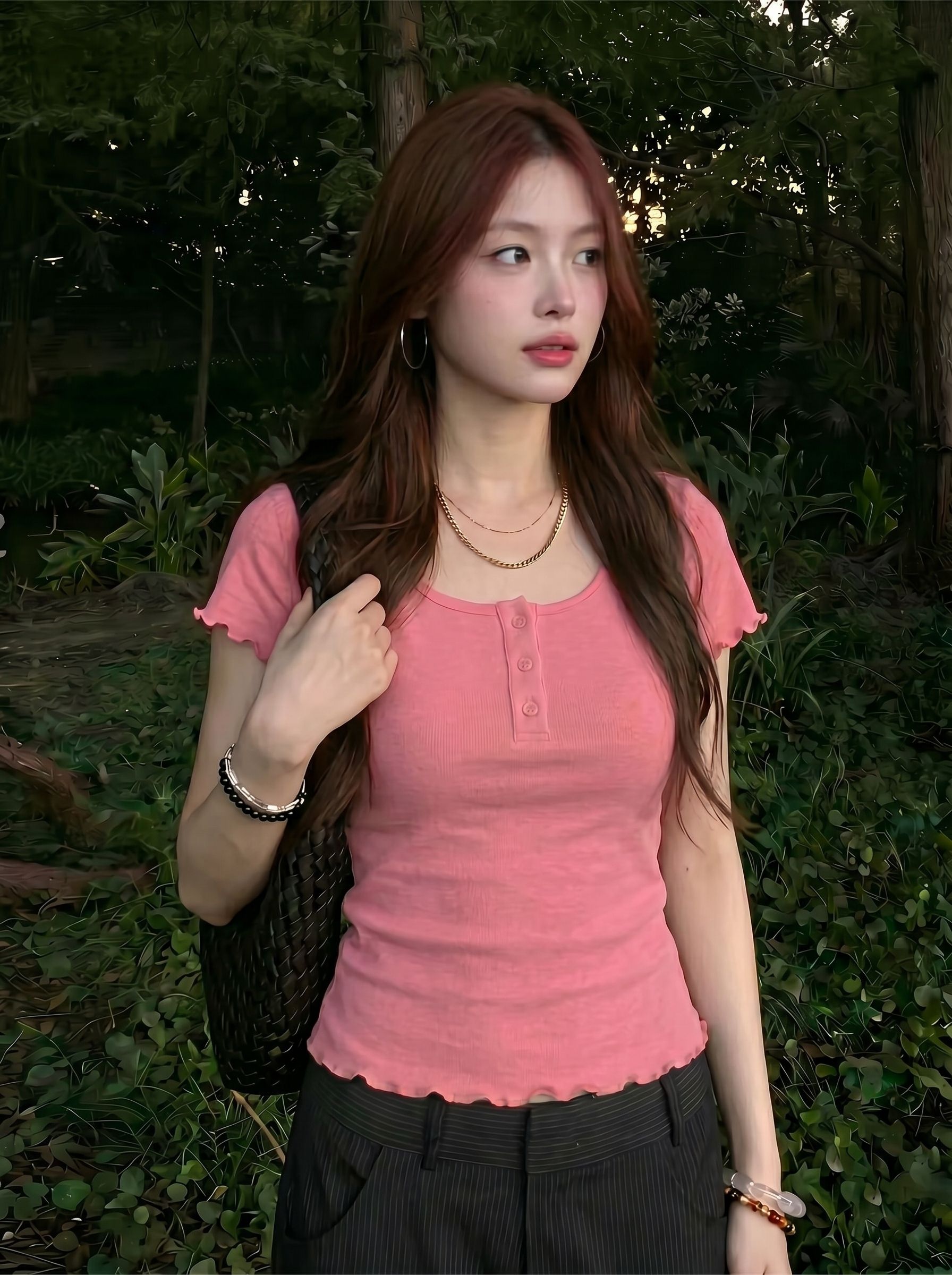 玫紅色方領木耳邊紐扣短袖T恤女夏季純欲風修身顯瘦百搭短款上衣
