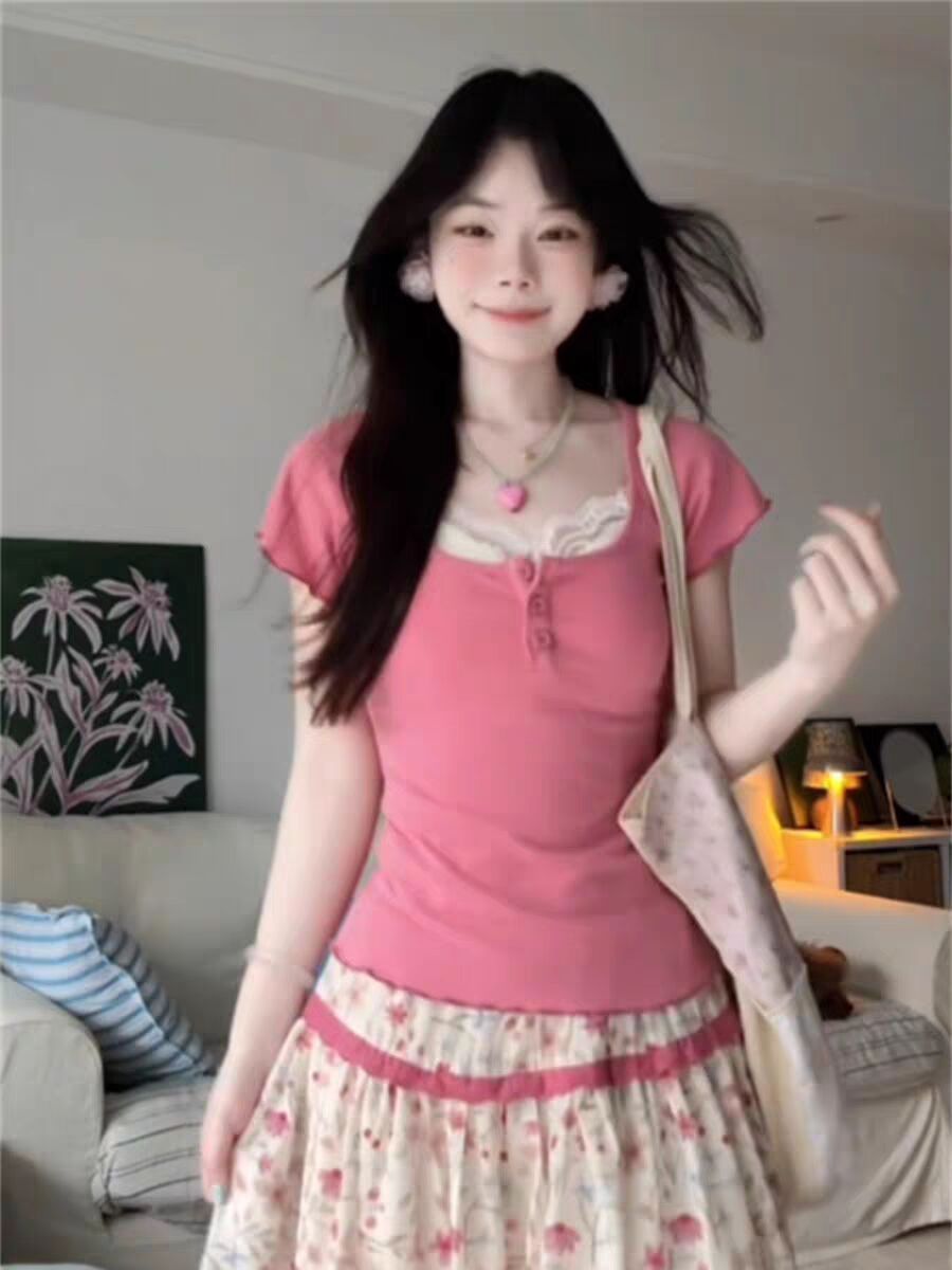 小眾方領木耳邊紐扣短袖T恤女夏季純欲風修身顯瘦百搭短款上衣