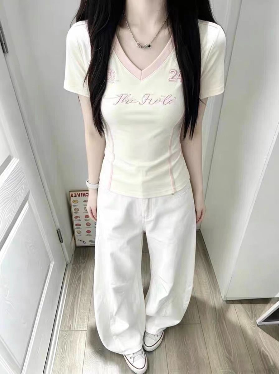 V領撞粉邊字母刺繡短袖 T 恤女夏季韓系修身顯瘦百搭短款上衣