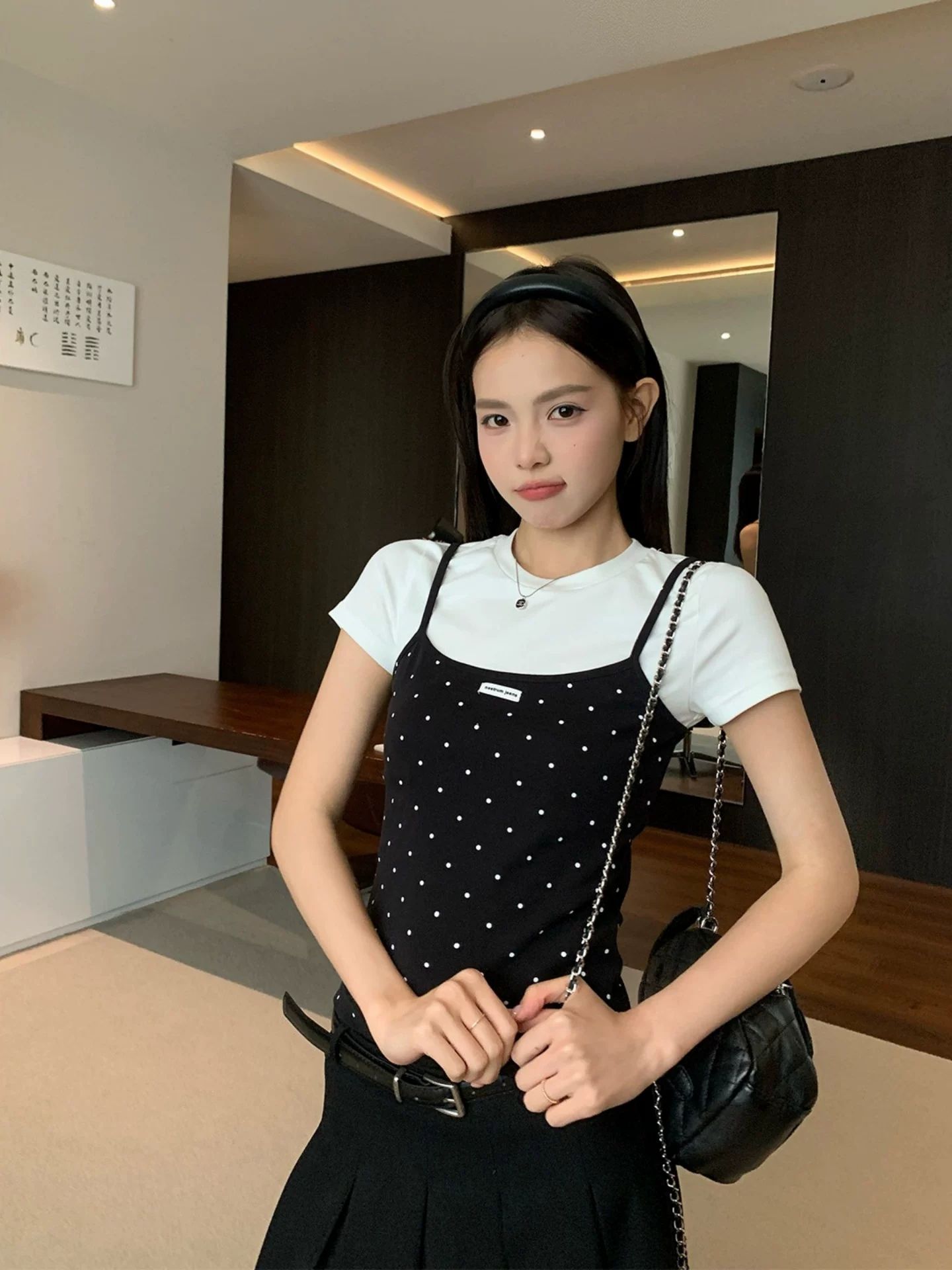 白色短袖T恤紅色波點吊帶假兩件女夏季美式辣妹風修身百搭短款
