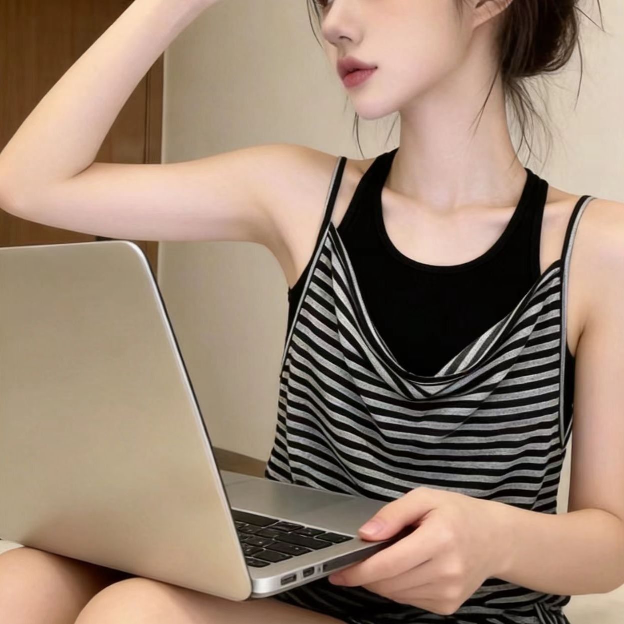 條紋假兩件掛脖背心女夏季韓系抽繩收腰顯瘦百搭無袖上衣