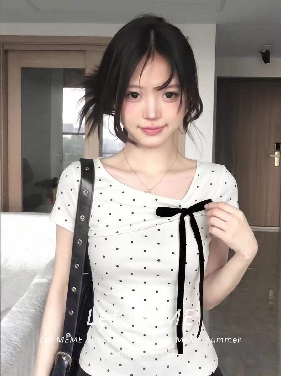 v領正肩短袖t恤女夏季2026新款蝴蝶結修身短款韓系上衣