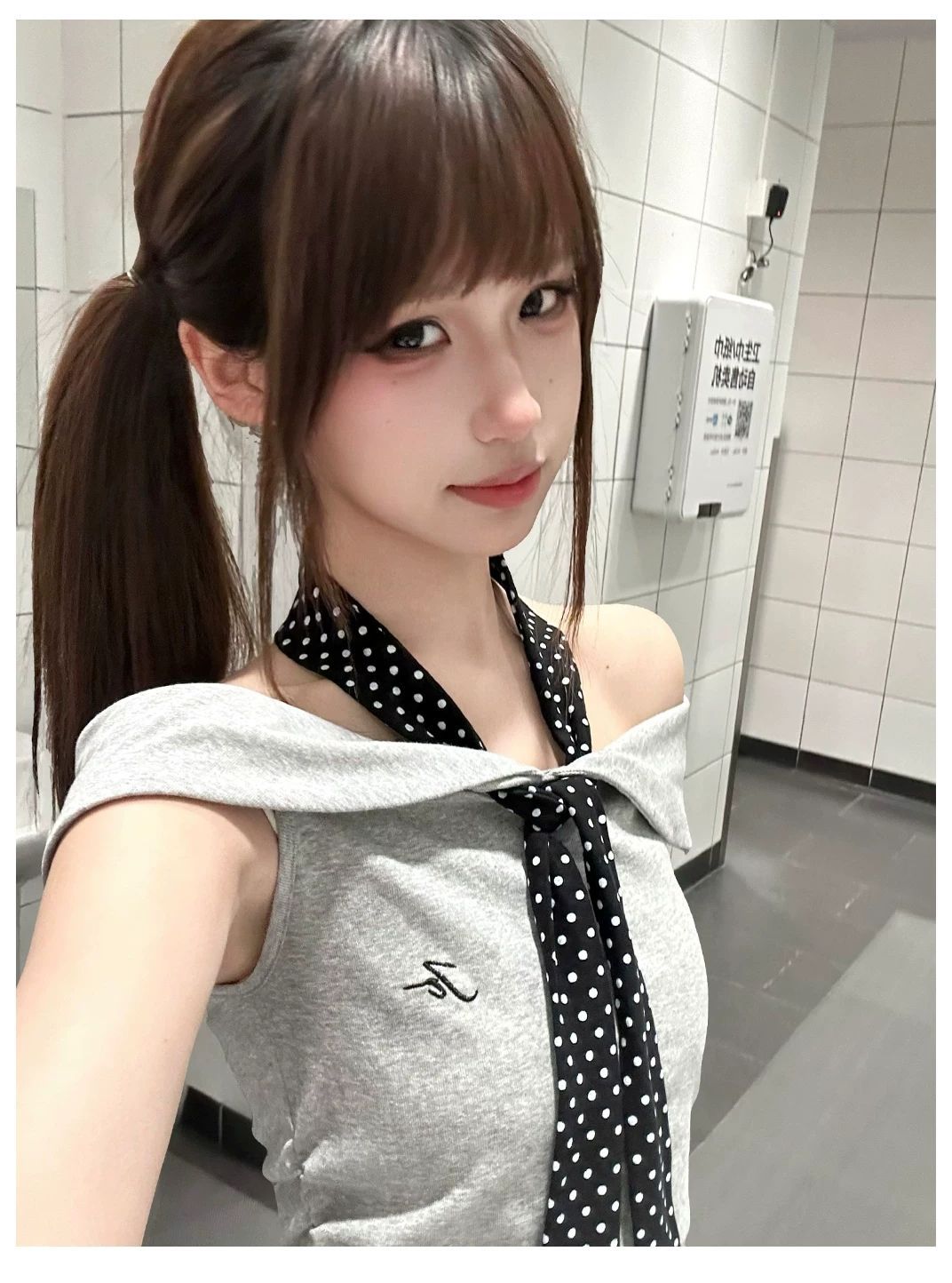 韓系溫柔波點綁帶一字肩短袖T恤女夏季修身顯瘦休閑上衣