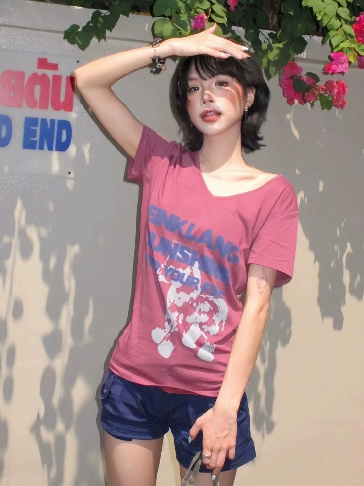 玫紅色美式復古小馬字母印花V領正肩短袖T恤女上衣夏