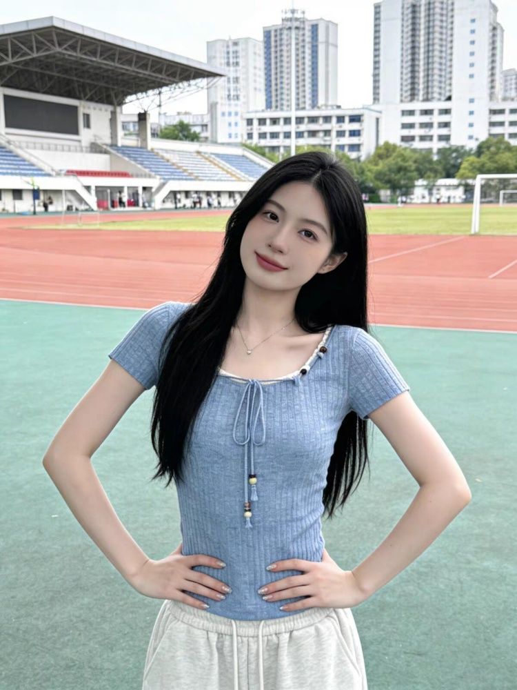 小香風溫柔藍色正肩短袖t恤女夏季新款設計感修身絕美上衣