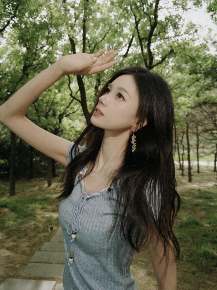 韓系初夏小上衣百搭新款夏季今年流行的女裝修身短袖t恤