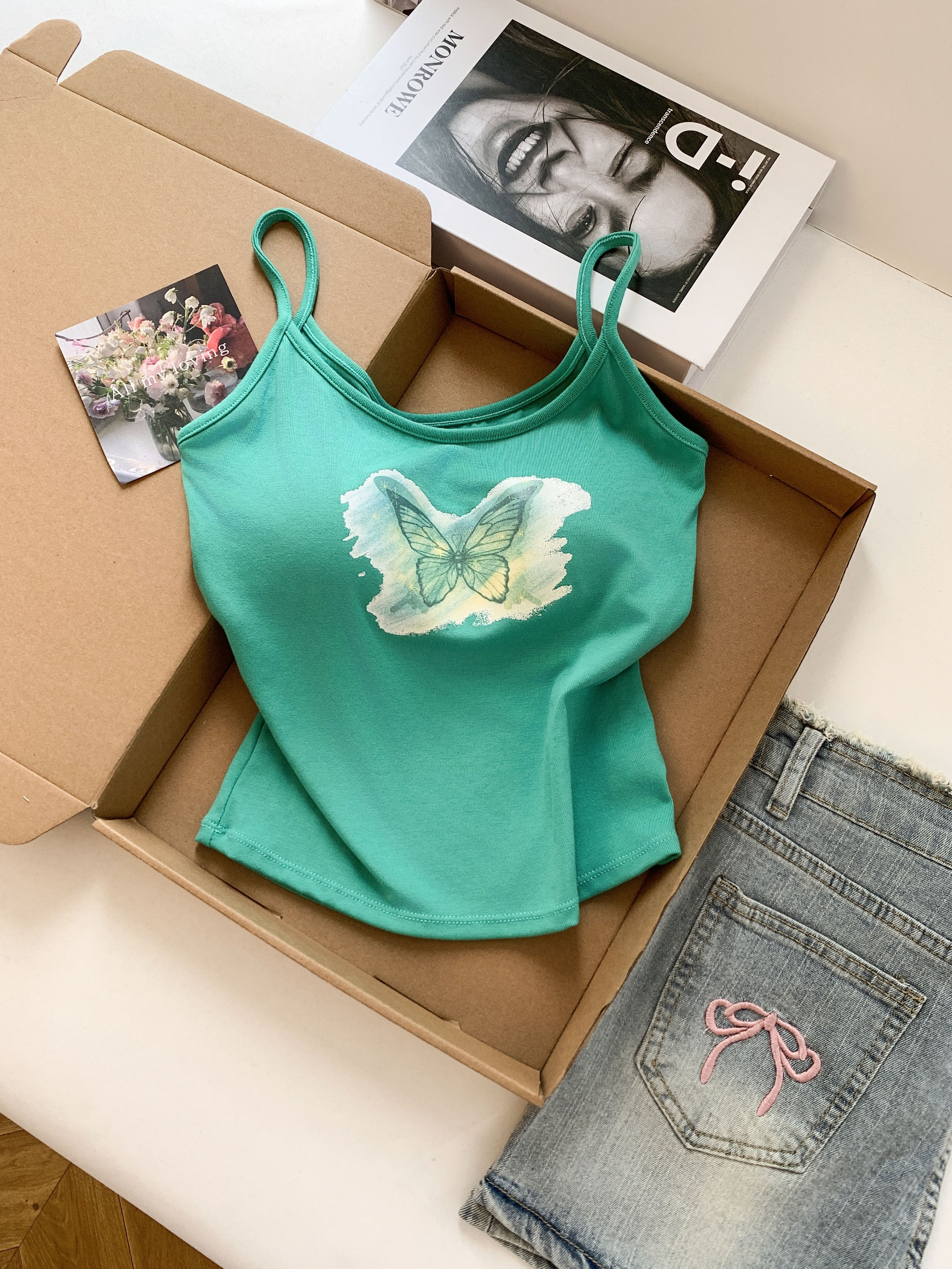 RY3473# 实拍～设计感甜辣妹蝴蝶印花背心女内搭夏季外穿带胸垫短款上衣