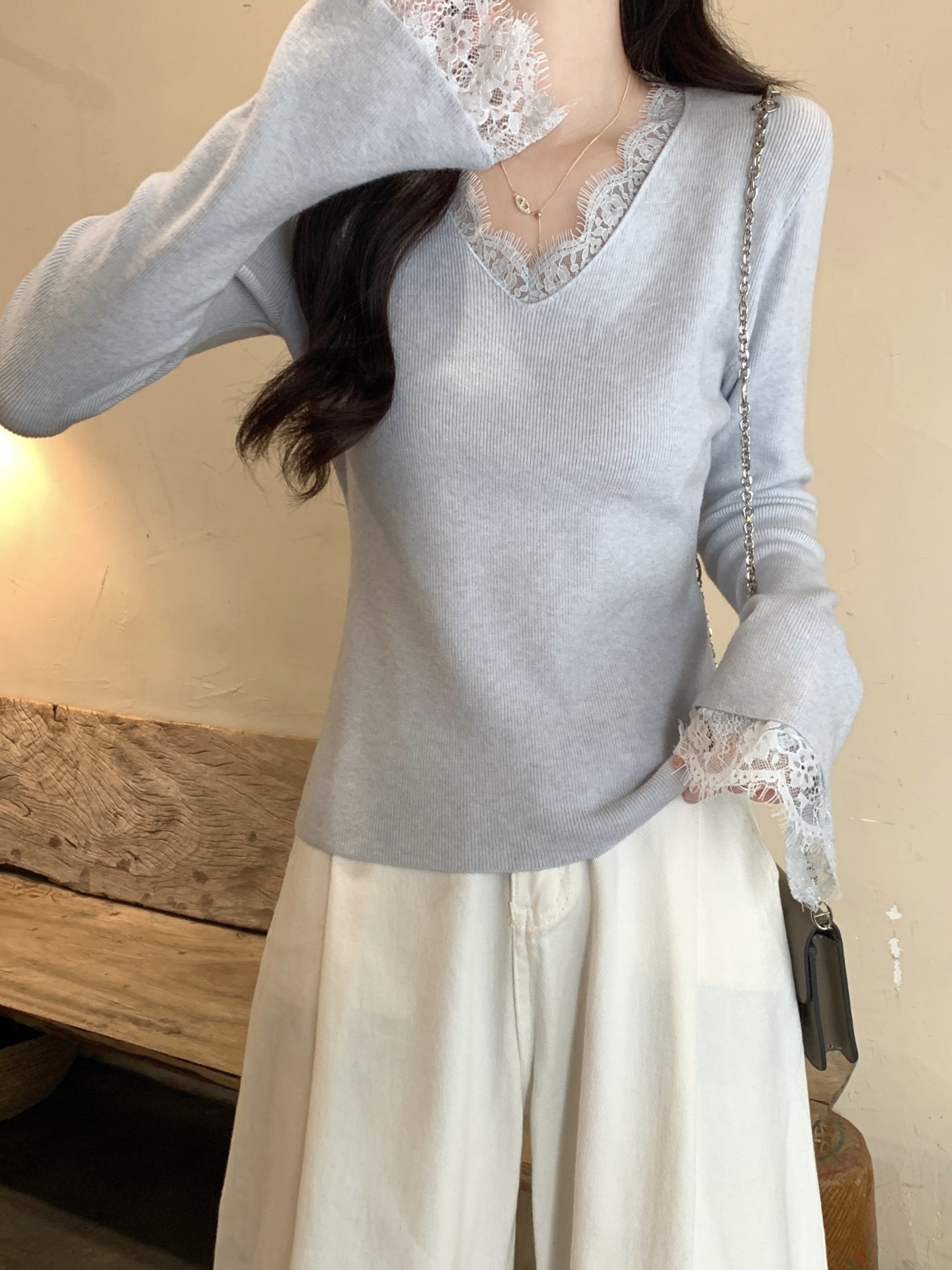 MY17663# 蕾丝花边拼接V领针织毛衣新款修身显瘦温柔风内搭打底上衣女...