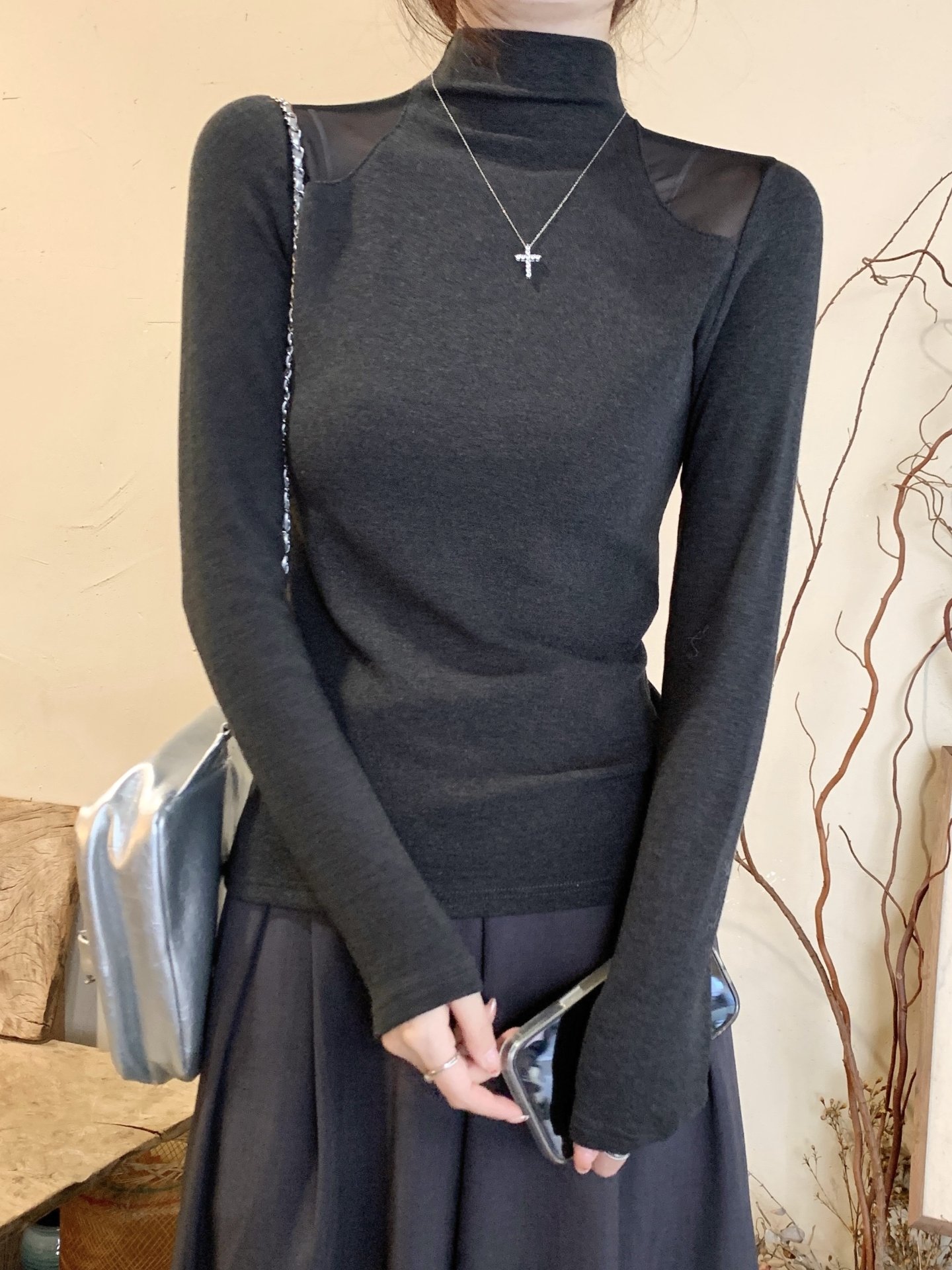 高級感網紗拼接半高領長袖t恤女冬季磨毛薄絨修身顯瘦打底衫上衣