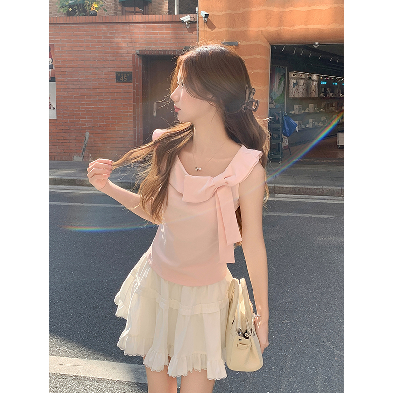 粉色蝴蝶結露肩短袖t恤女2026新款純欲辣妹一字肩獨特絕美小上衣