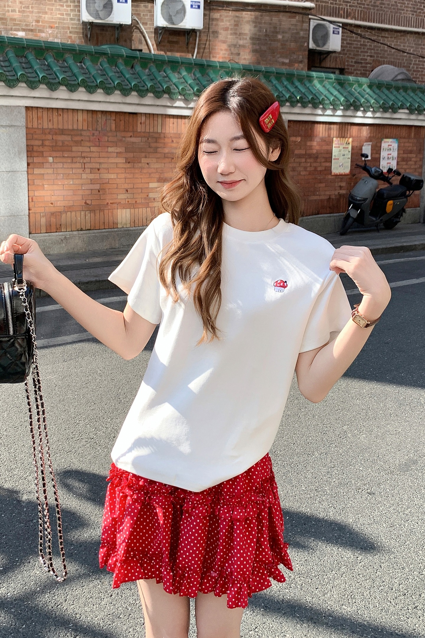 卡通刺繡圓領正肩短袖t恤女2026新款寬松顯瘦簡約百搭通勤小上衣