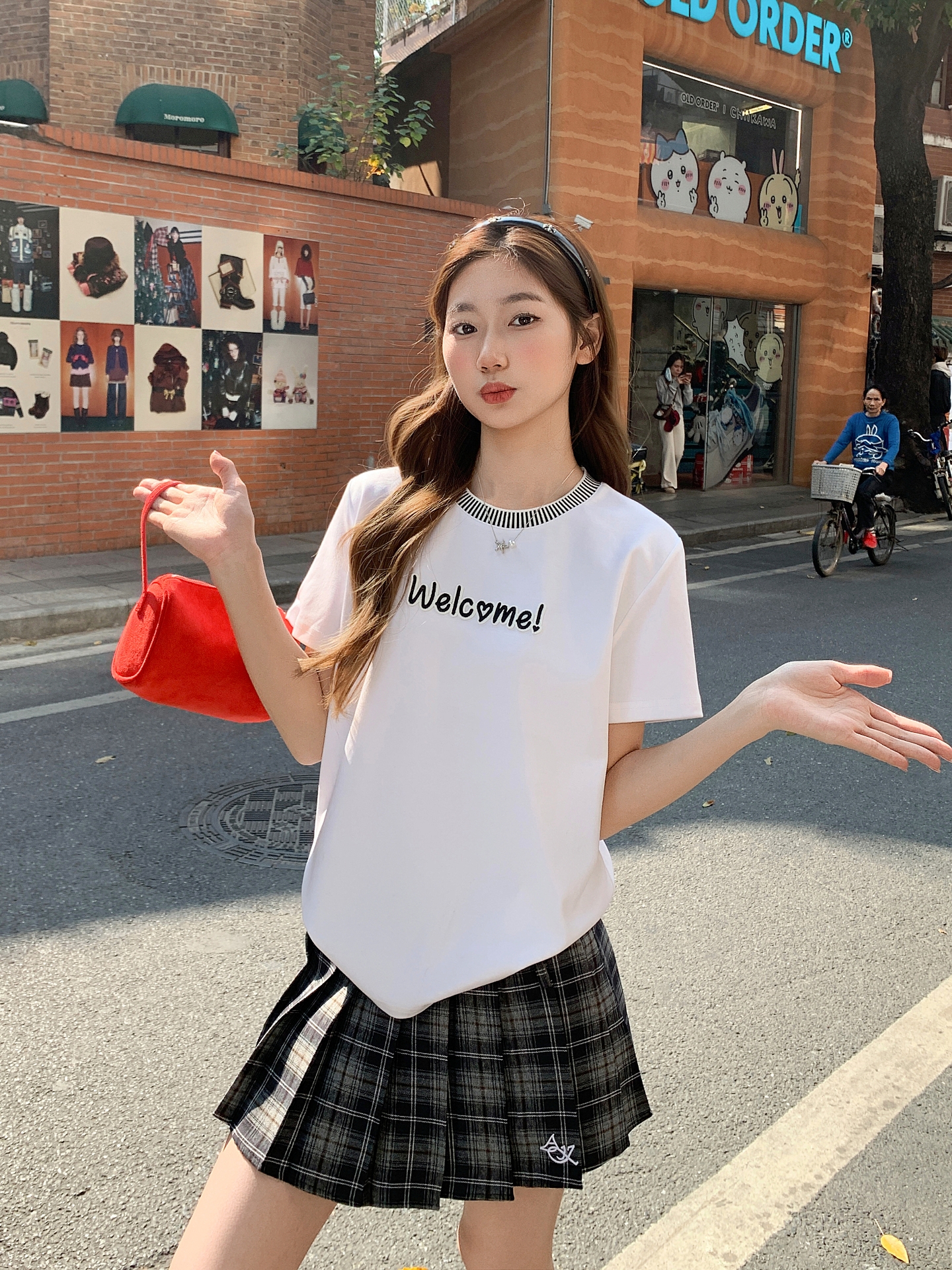 設計感撞色圓領字母刺繡短袖t恤女2026新款寬松顯瘦休閑百搭上衣