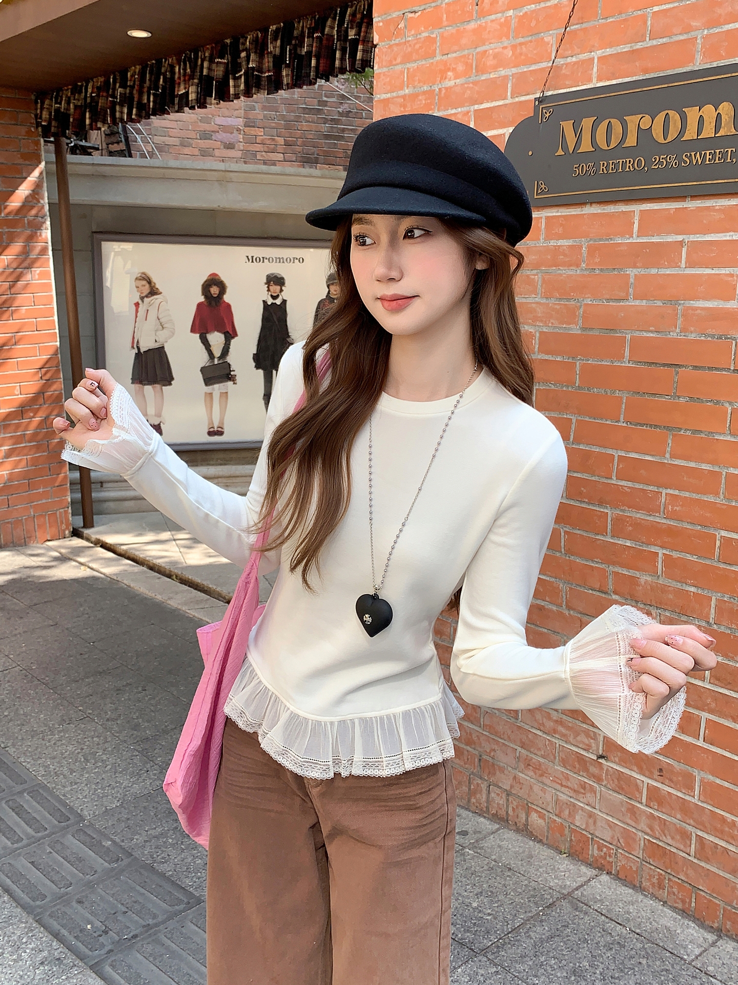 蕾絲花邊拼接長袖t恤女2026早春新款修身顯瘦疊穿百搭打底衫上衣
