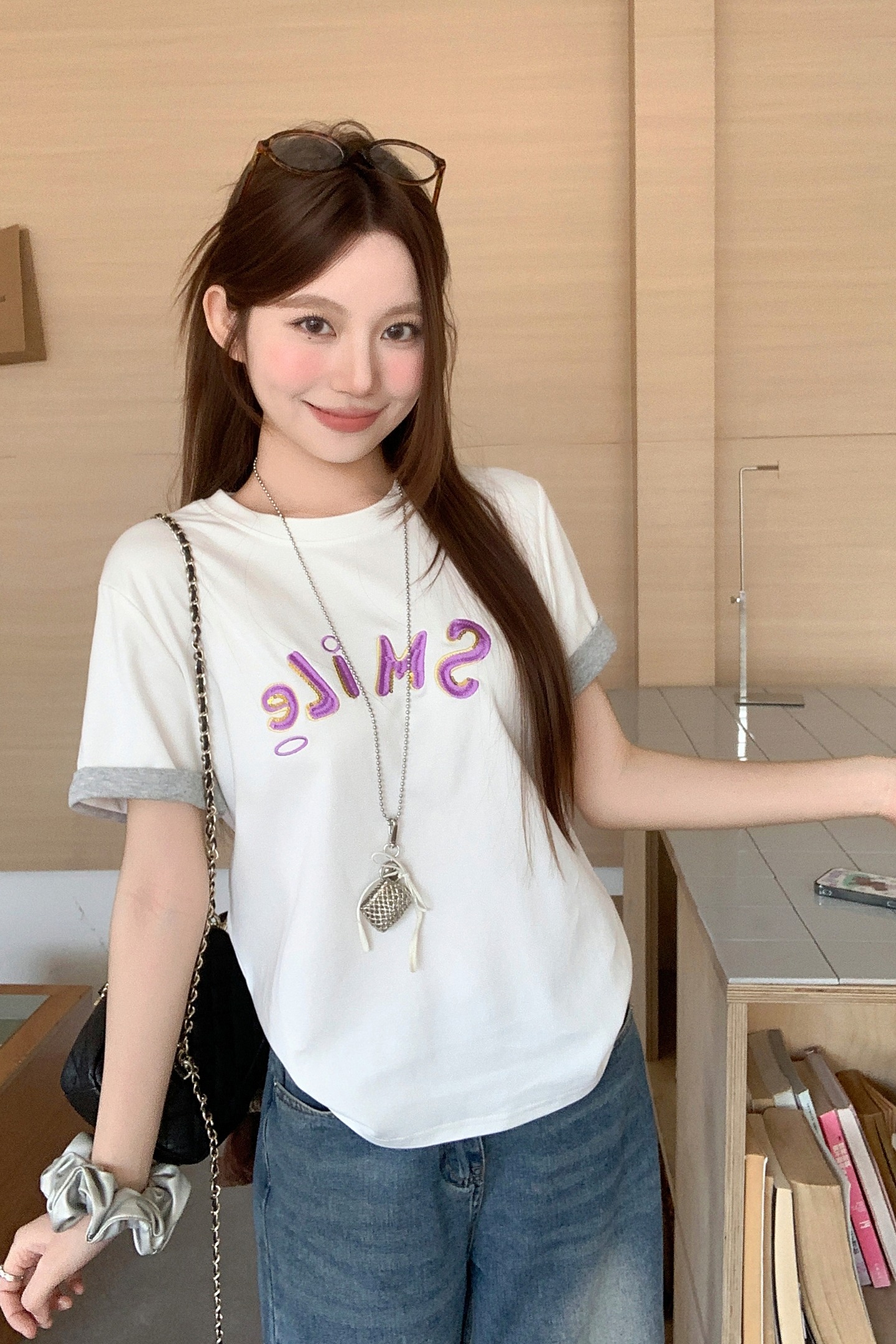 圓領撞色字母刺繡正肩t恤女夏季新款休閑寬松打底衫簡約百搭上衣
