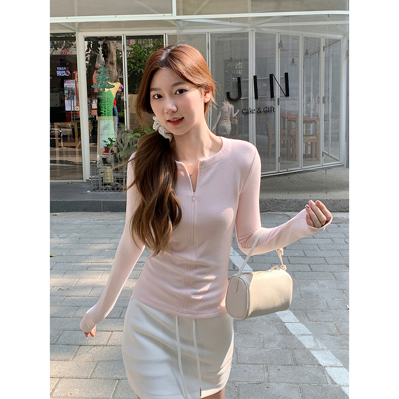 純色簡約圓領長恤打底t恤女2026早春新款韓系時尚修身顯瘦上衣