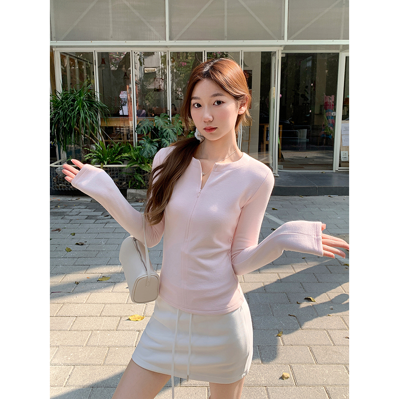 純色簡約圓領長恤打底t恤女2026早春新款韓系時尚修身顯瘦上衣
