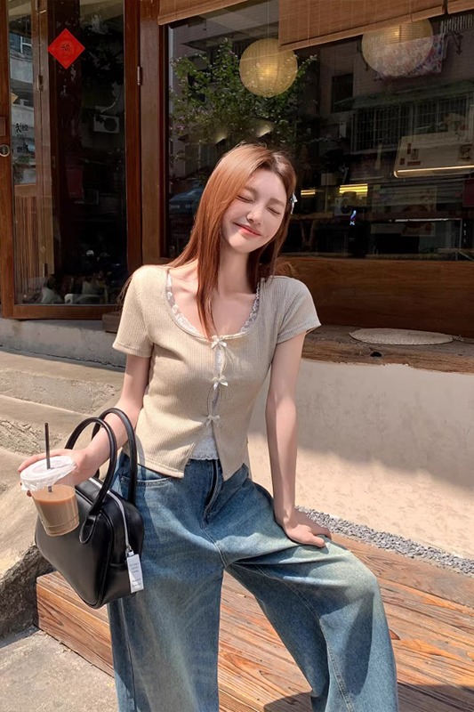 純欲風蕾絲拼接蝴蝶結短袖t恤女2026年夏季新款修身顯瘦百搭上衣
