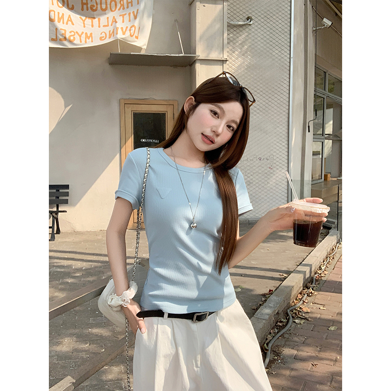 三角標圓領短袖t恤女2026夏季新款修身百搭基礎款小個子短款上衣
