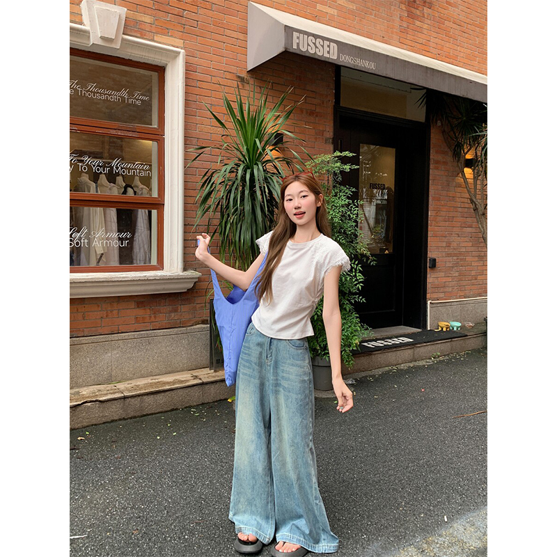 蕾絲拼接小飛袖褶皺收腰短袖T恤女2026新款正肩修身絕美小衫上衣