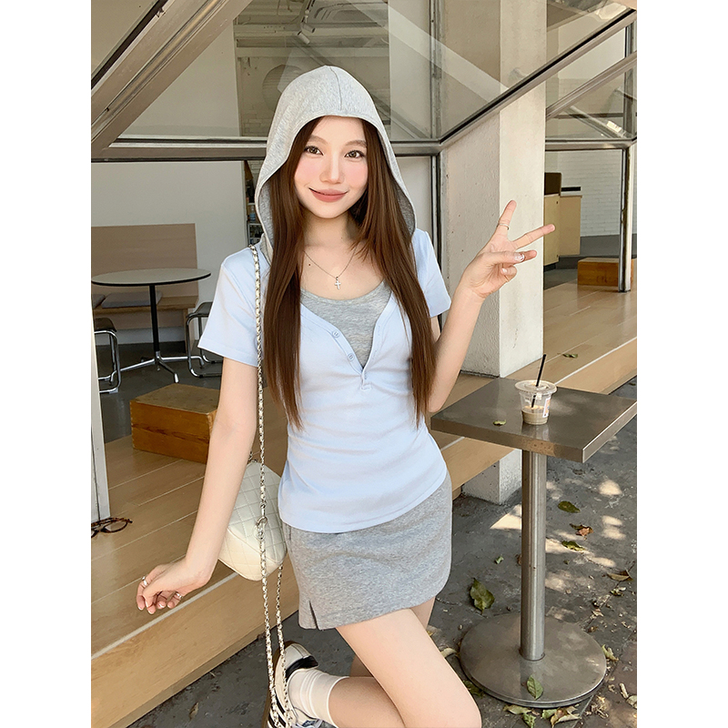 假兩件撞色連帽正肩短袖t恤女2026年夏季新款純欲風修身顯瘦上衣