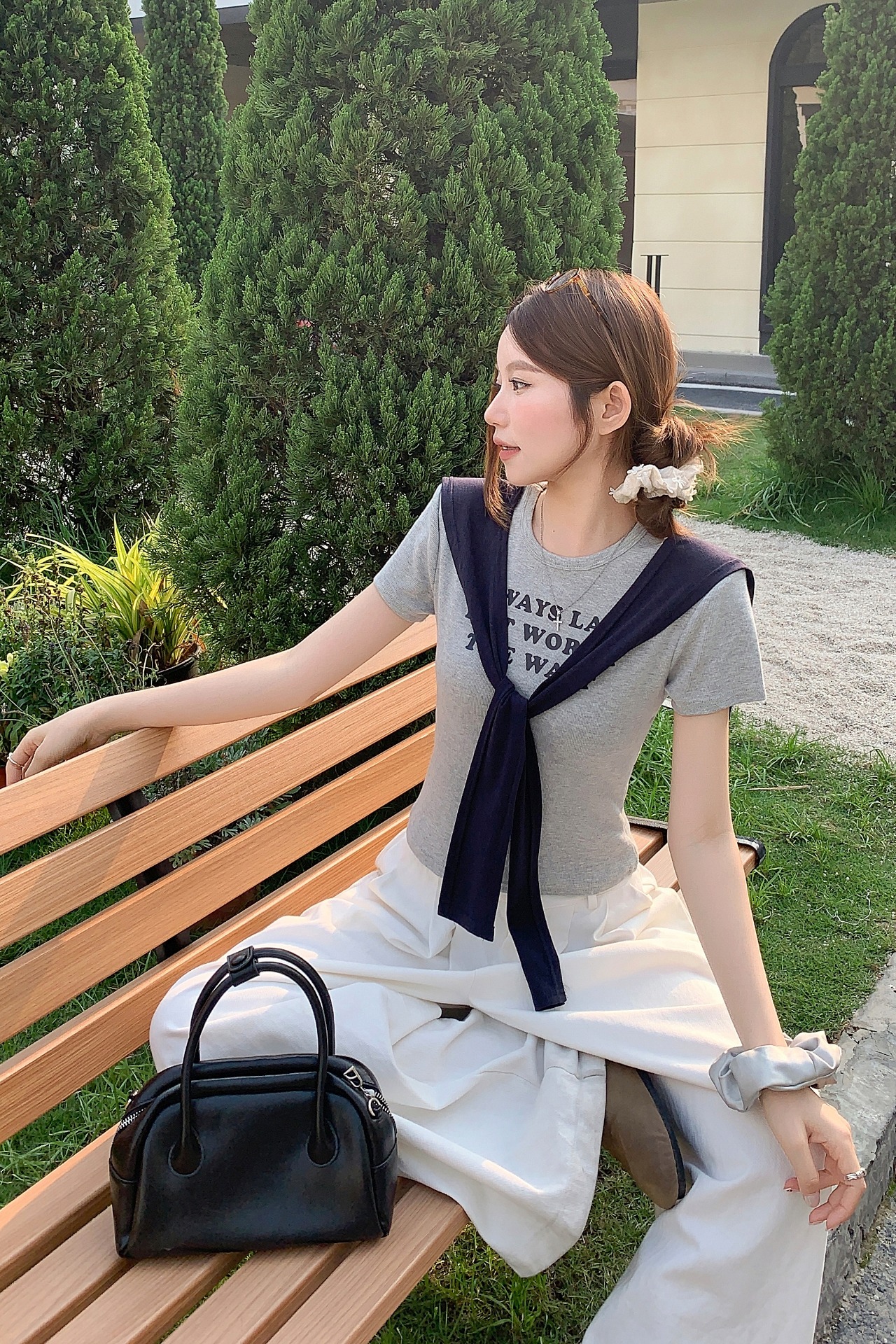 美式復古飄帶短袖t恤女夏季新款設計感小眾字母印花短款辣妹上衣