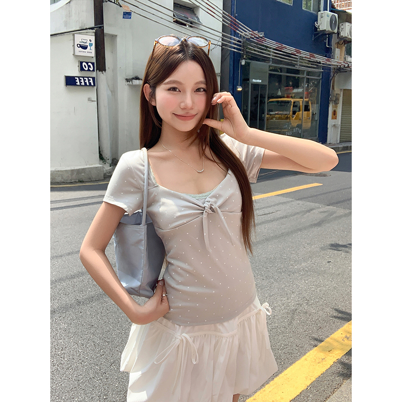 純欲風假兩件波點短袖t恤女夏季新款蝴蝶結系帶花邊顯瘦甜辣上衣