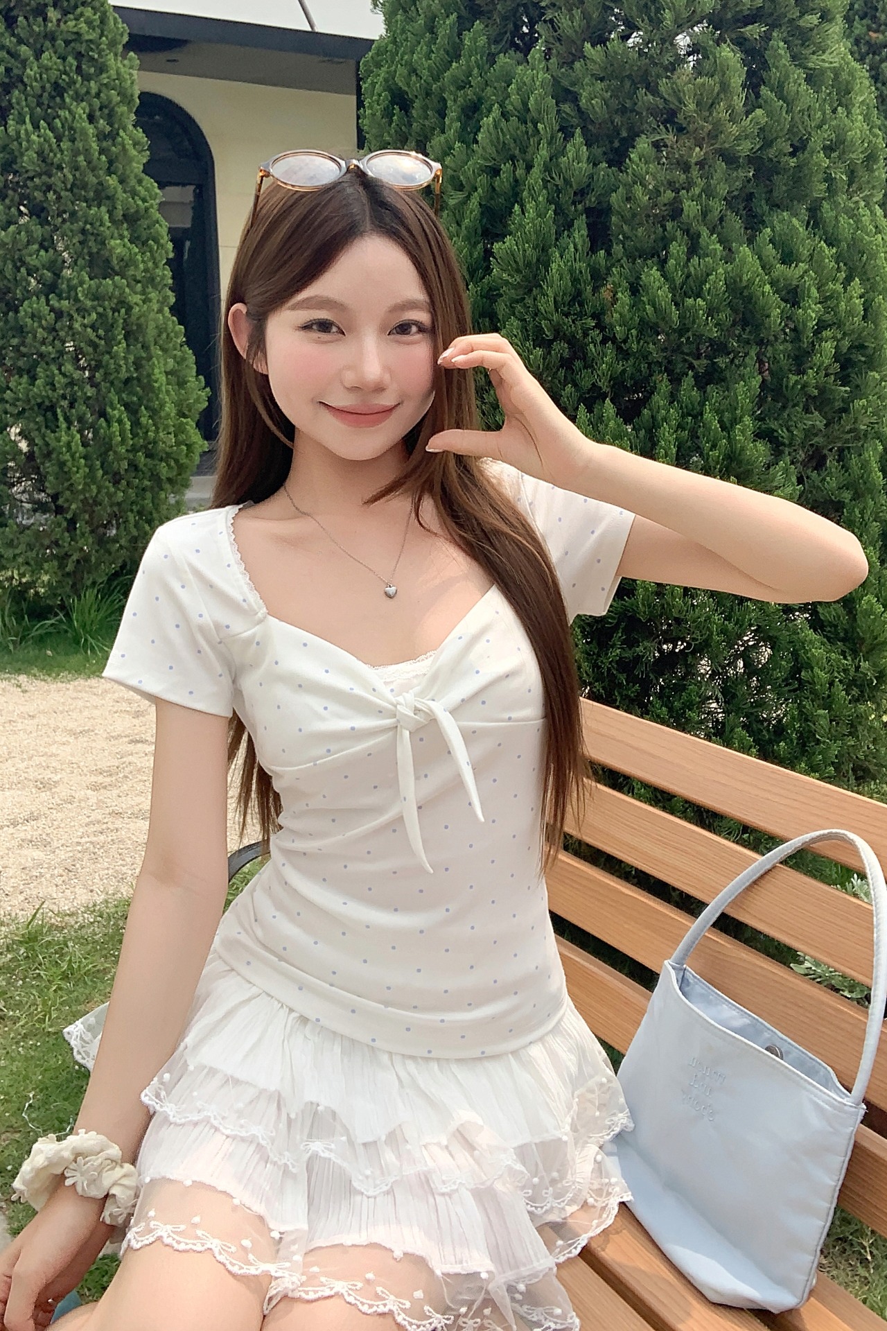 方領蕾絲花邊波點t恤女夏季新款設計感小眾修身顯瘦百搭短袖上衣