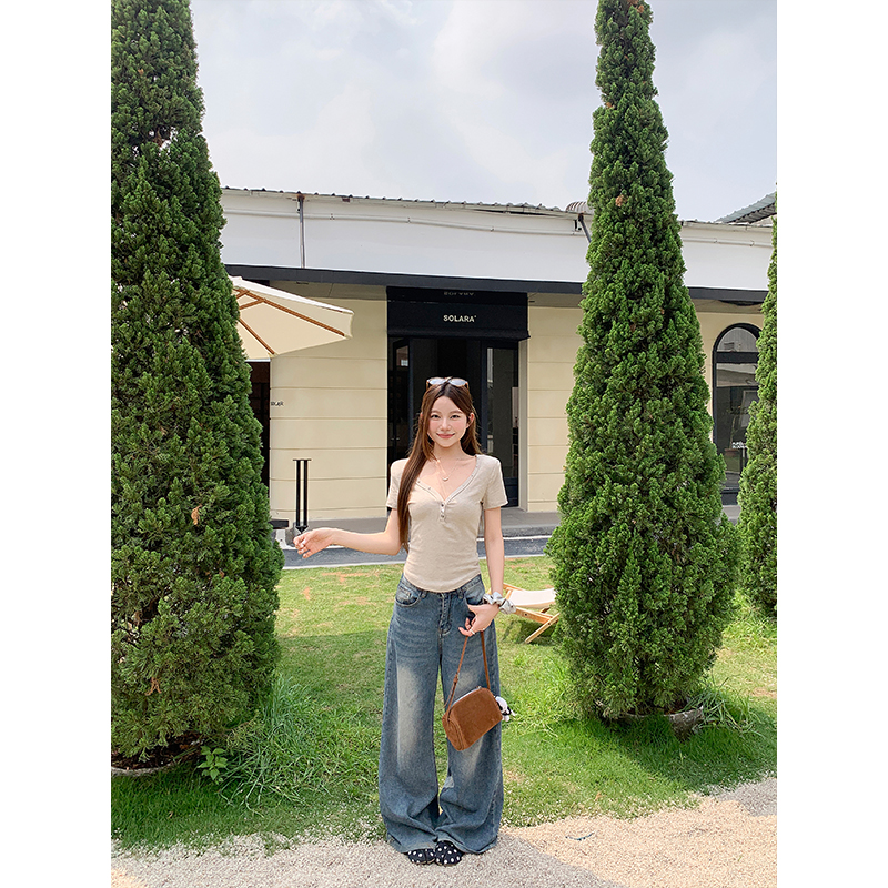 純欲風v領鉚釘短袖t恤女夏季新款韓版修身顯瘦辣妹正肩打底衫上衣