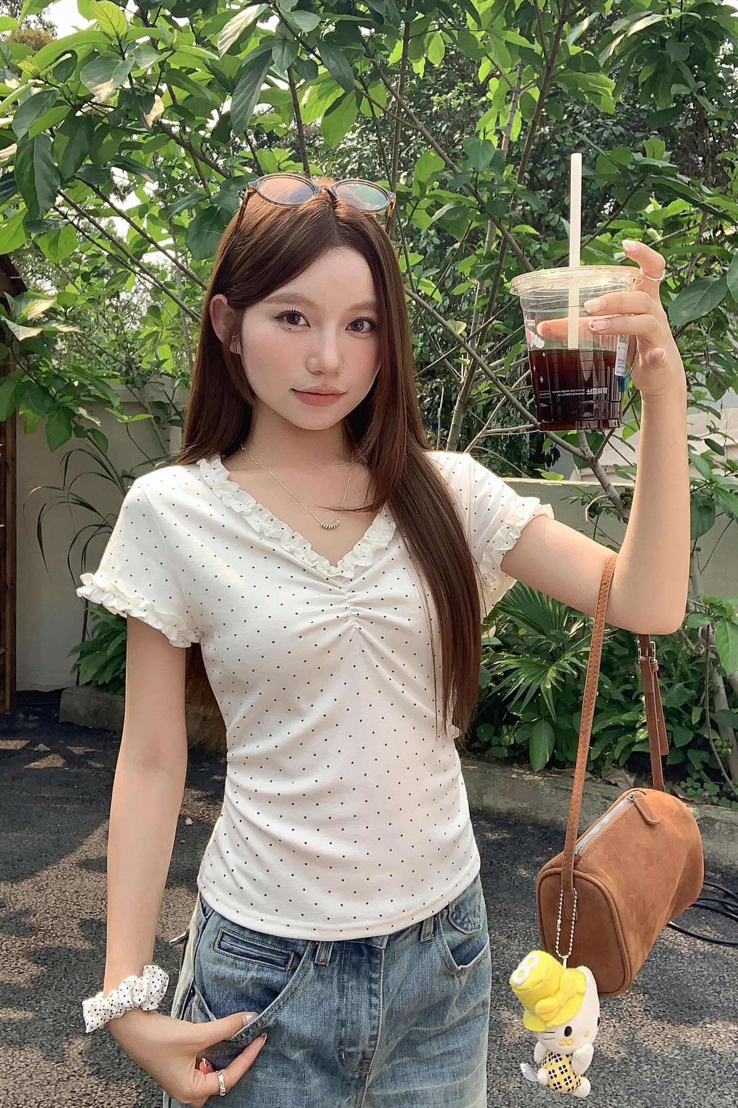 法式波點v領木耳邊短袖t恤女2026夏季新款修身顯瘦純欲風短款上衣