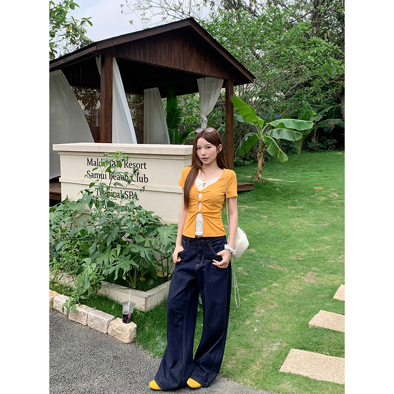 韓系絕美黑色正肩短袖t恤女夏季新款小眾設計感扭結鏤空辣妹上衣