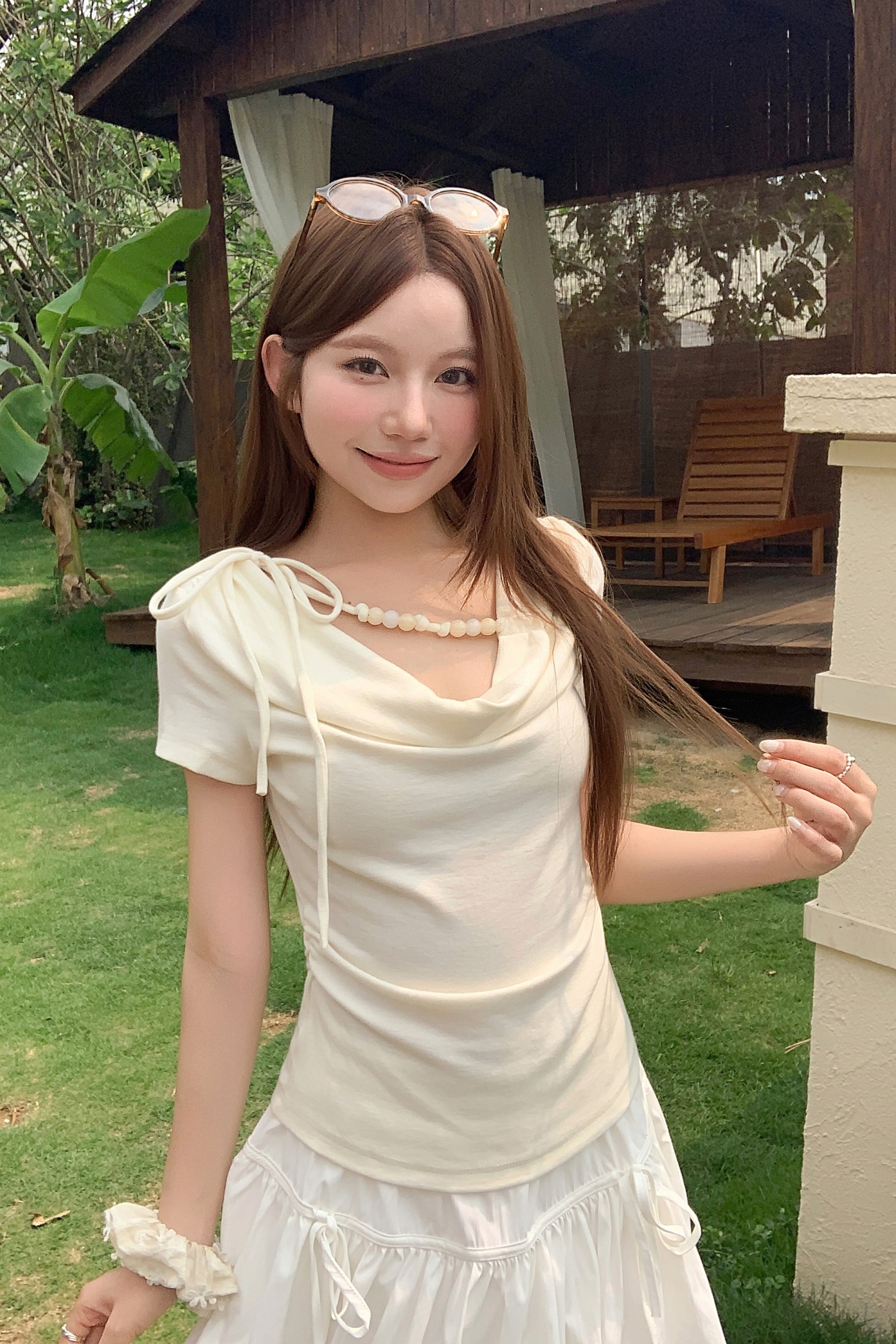 串珠系帶蕩領設計感短袖t恤衫女夏季新款收腰不規則下擺別致上衣