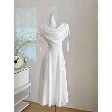 批发实拍 华尔兹 法式收腰长款<b class='q'>连衣裙</b>女秋荡领高级感宫廷赫本大摆裙